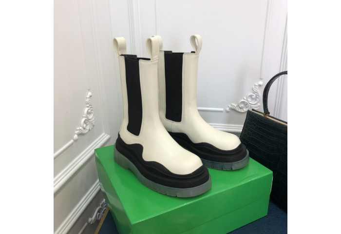 Botteg*Venta Tire Leather Ankle boots