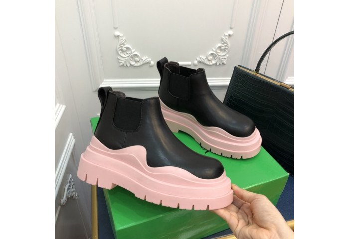 Botteg*Venta Tire Leather Ankle boots