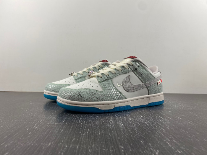 nike dunk low lx 