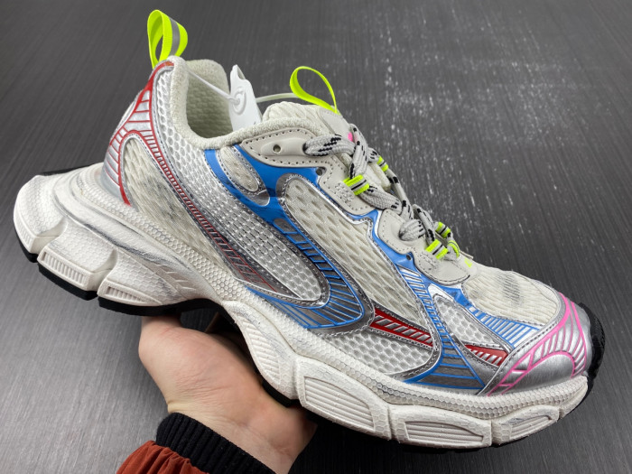 blc* 3xl sneaker