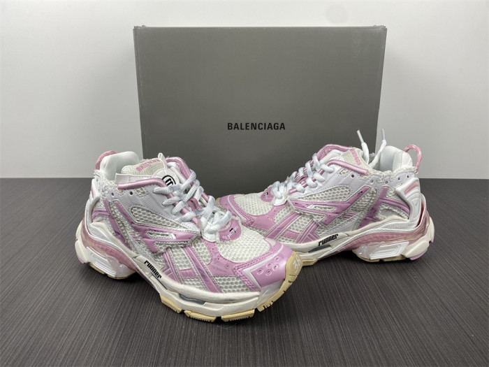BLCG RUNNER SNEAKER
