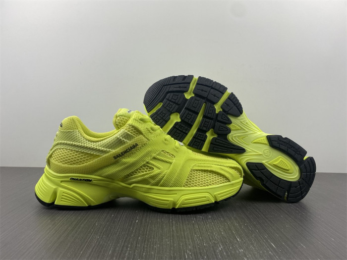 blc* phantom sneaker