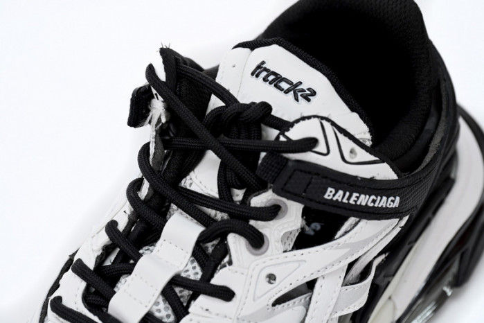 belanciaga Track 2 Sneaker Black And White 568614 W2GN3 1090