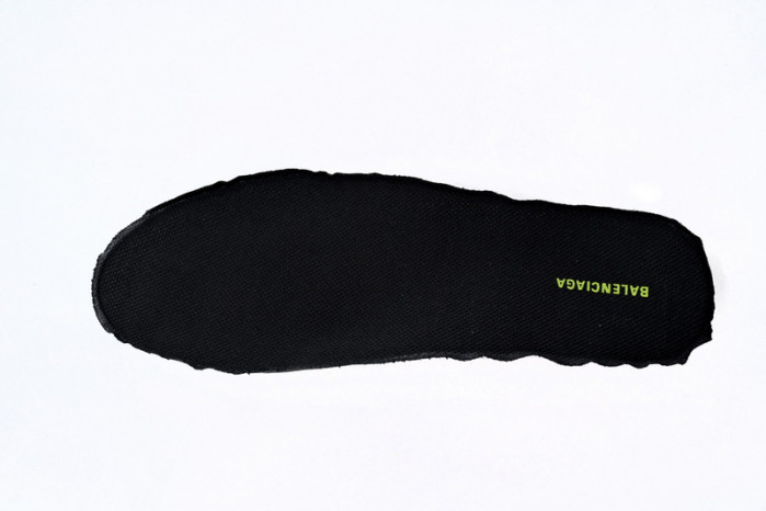 belanciaga Track 2 Sneaker Black Green 568614 W2GN3 1086