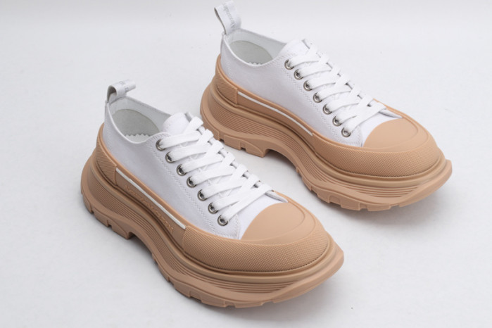 mcqueen tread slick