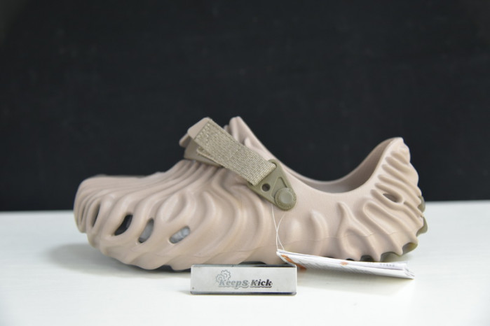 crocs pollex clog by salehe bembury urchin