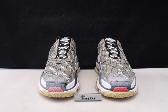 blc* x gucc1 triple s trainer
